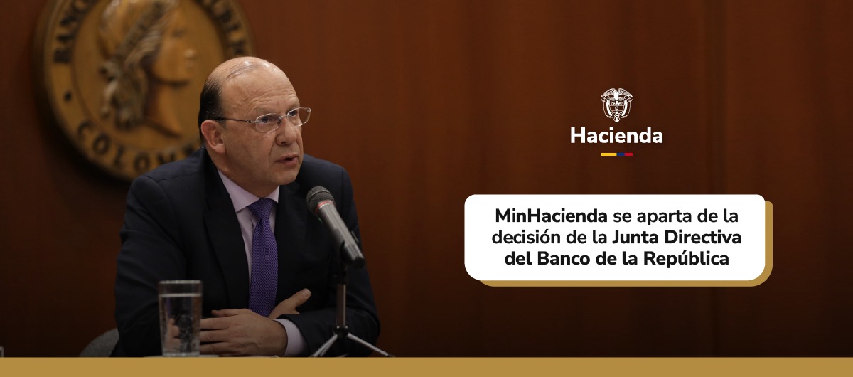 FOTO Ministro de Hacienda en el Banco de la República