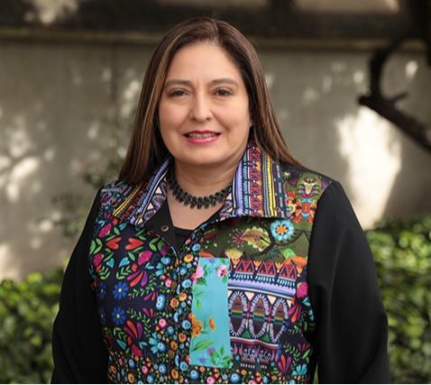 Fotografía de la Directora Administrativa, Ana Lucía Angulo Villamil