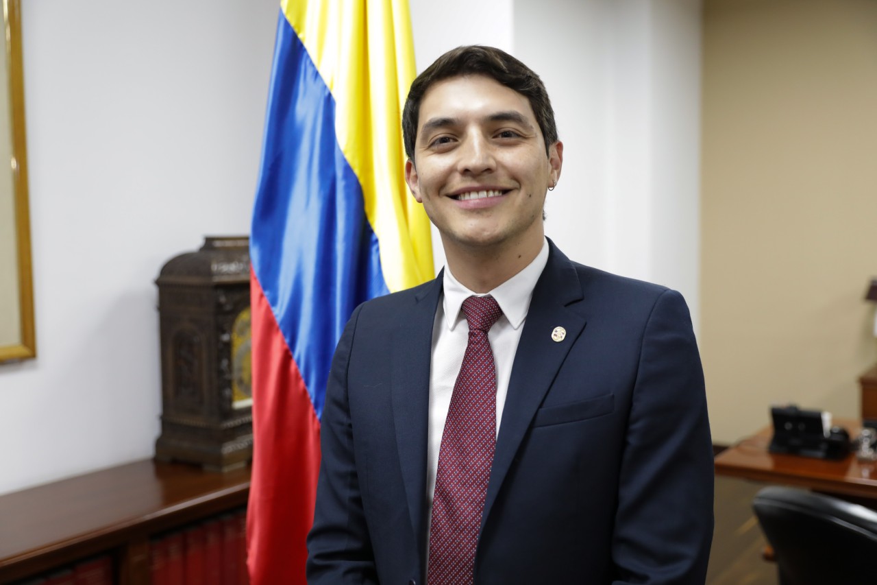 FOTO: Director General de Particiapaciones Estatales